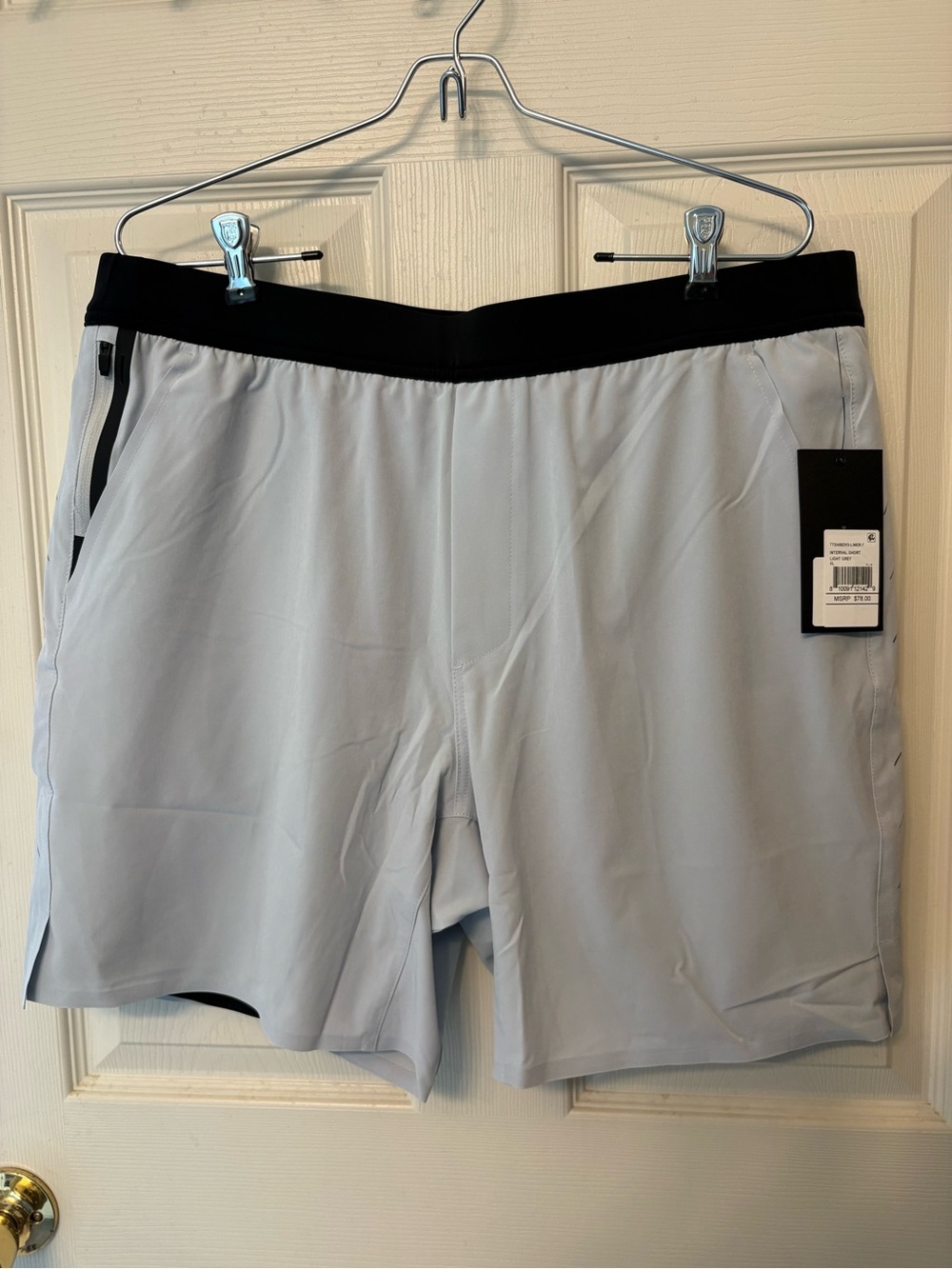 NWT Mens Ten Thousand The Interval Short 7" Lined Light Gray / Black Large $78